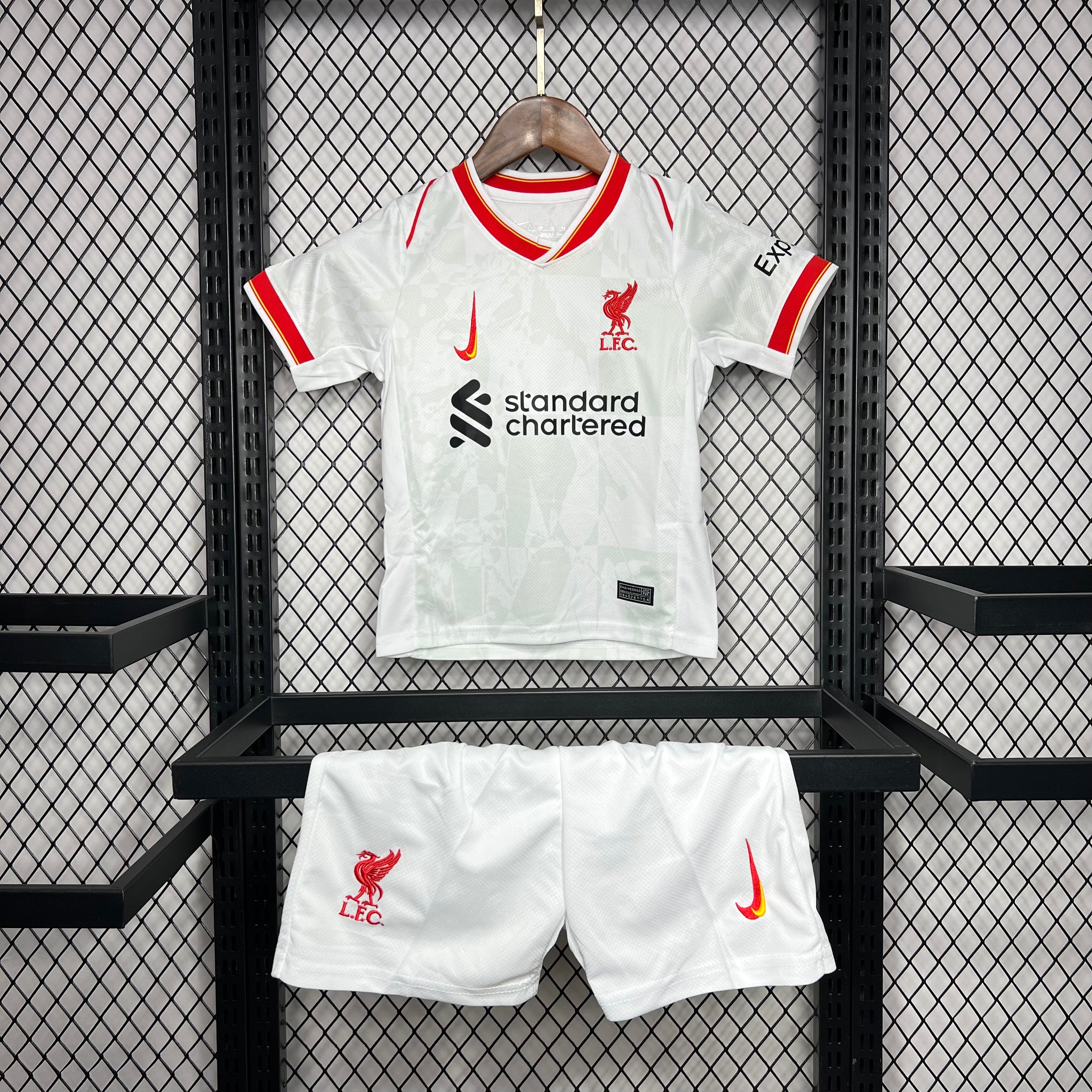 Kit Criança Liverpool Terceiro 2024/25