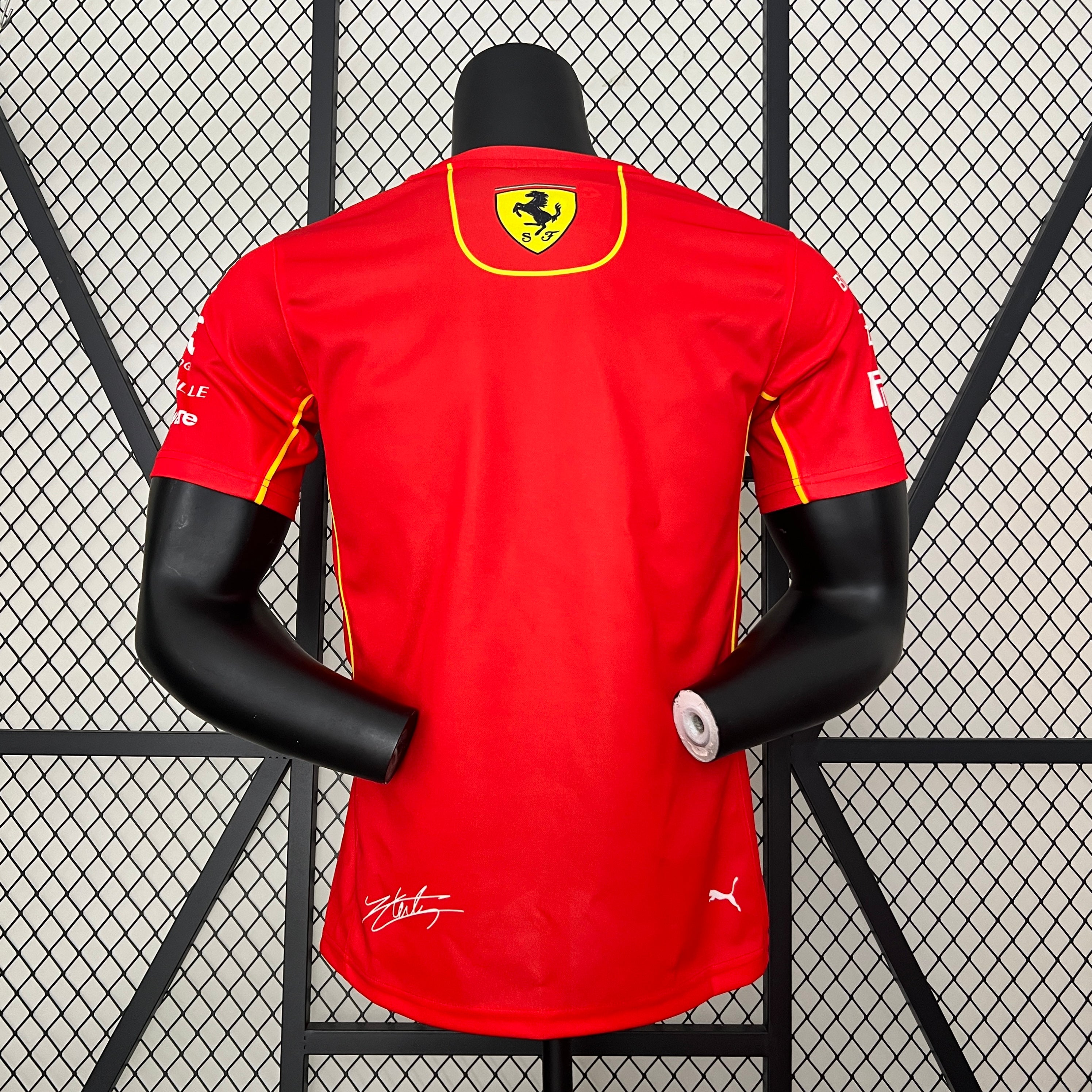 Camisola Ferrari Charles Leclerc 2024