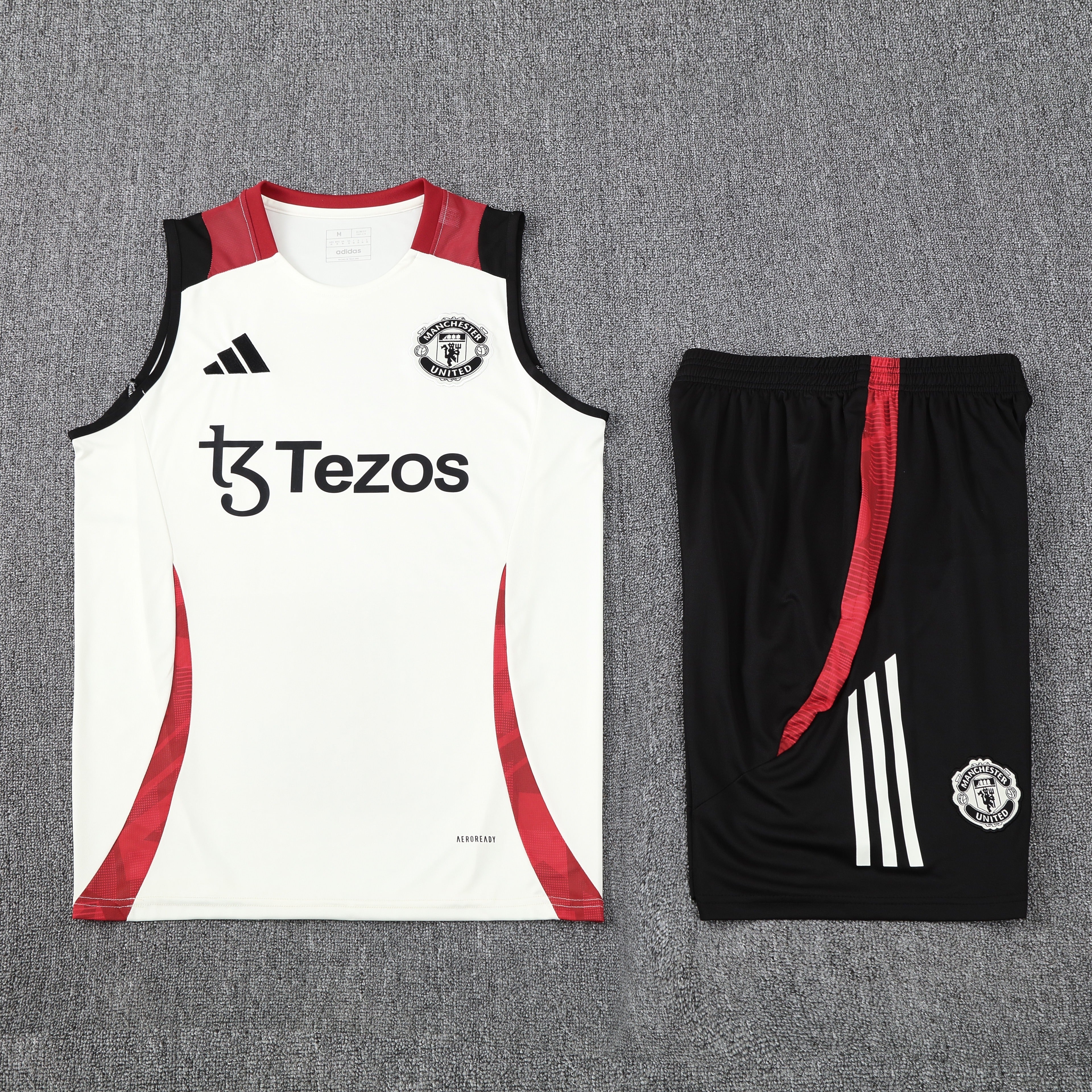 Kit de Treino Manchester Unites 2025/26
