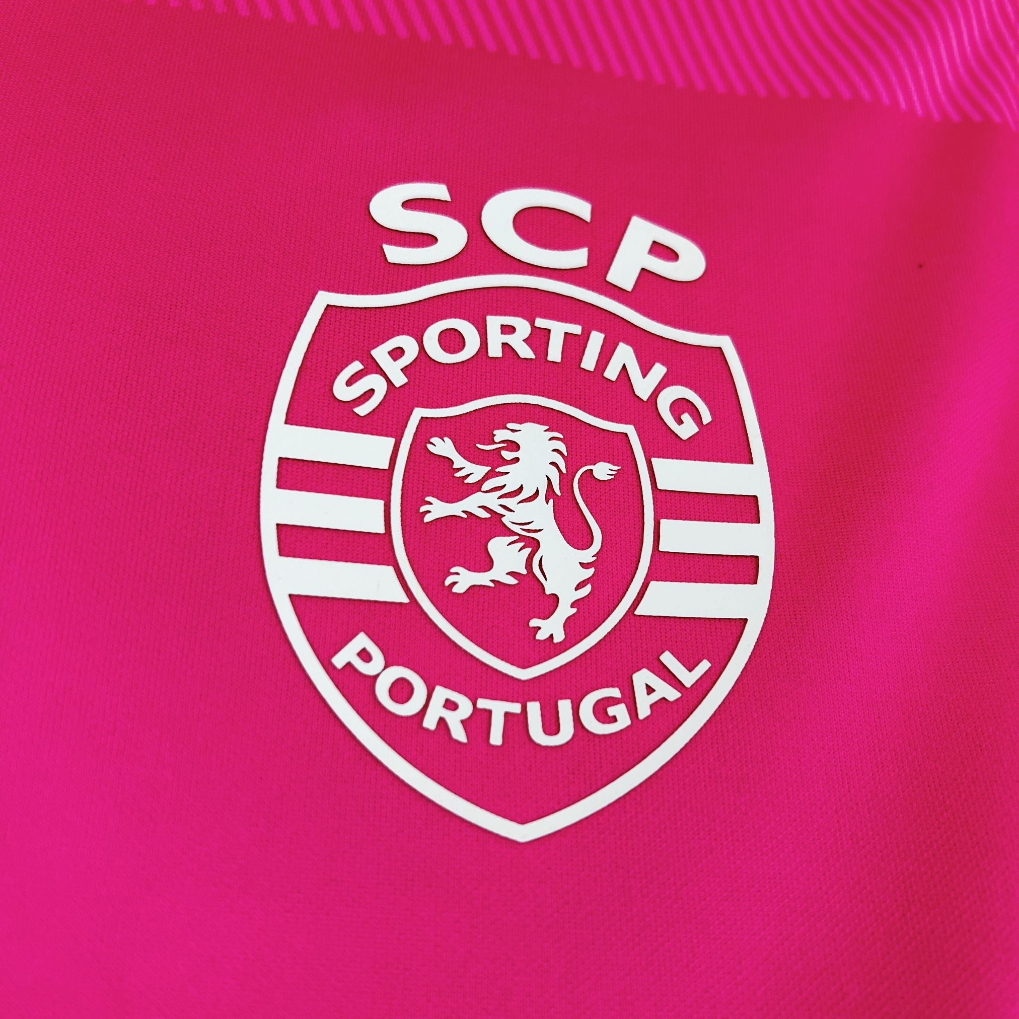 Camisola Sporting Edição Especial 2025/26