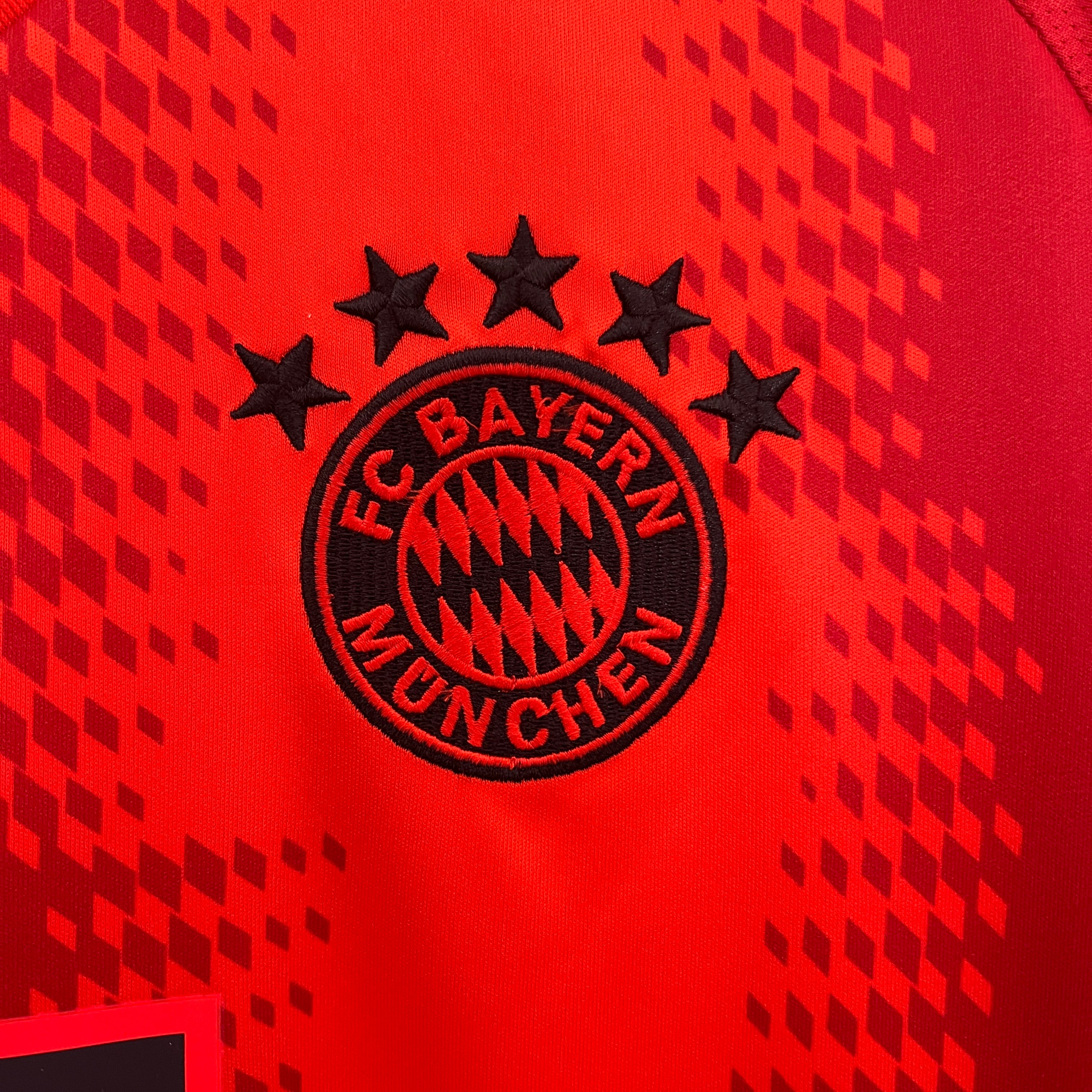 Camisola Bayern Munique Principal 2024/25