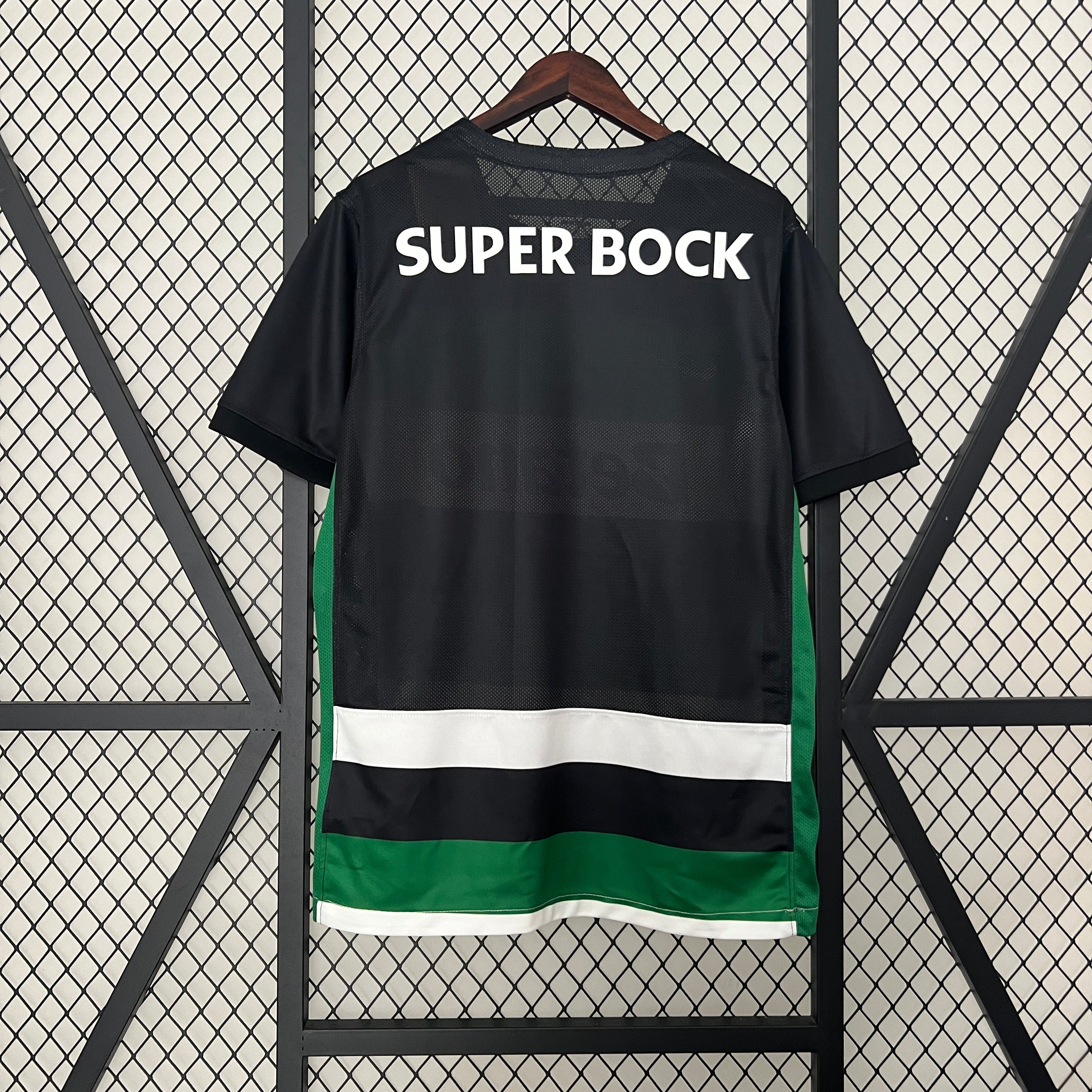 Camisola Sporting Principal 2024/25