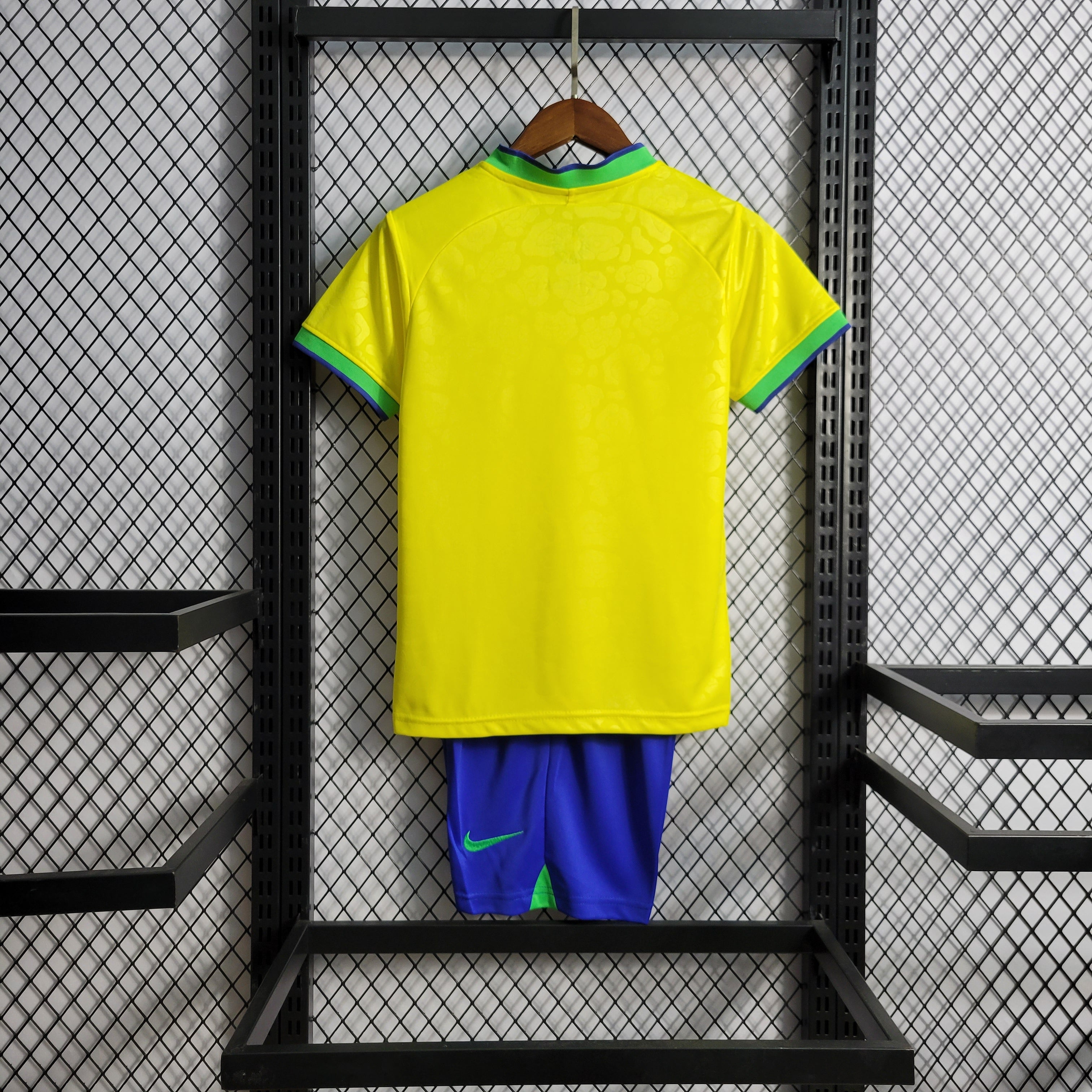 Kit Criança Brasil Principal 2022