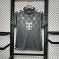 Camisola Bayern Munique Oktoberfest 2024