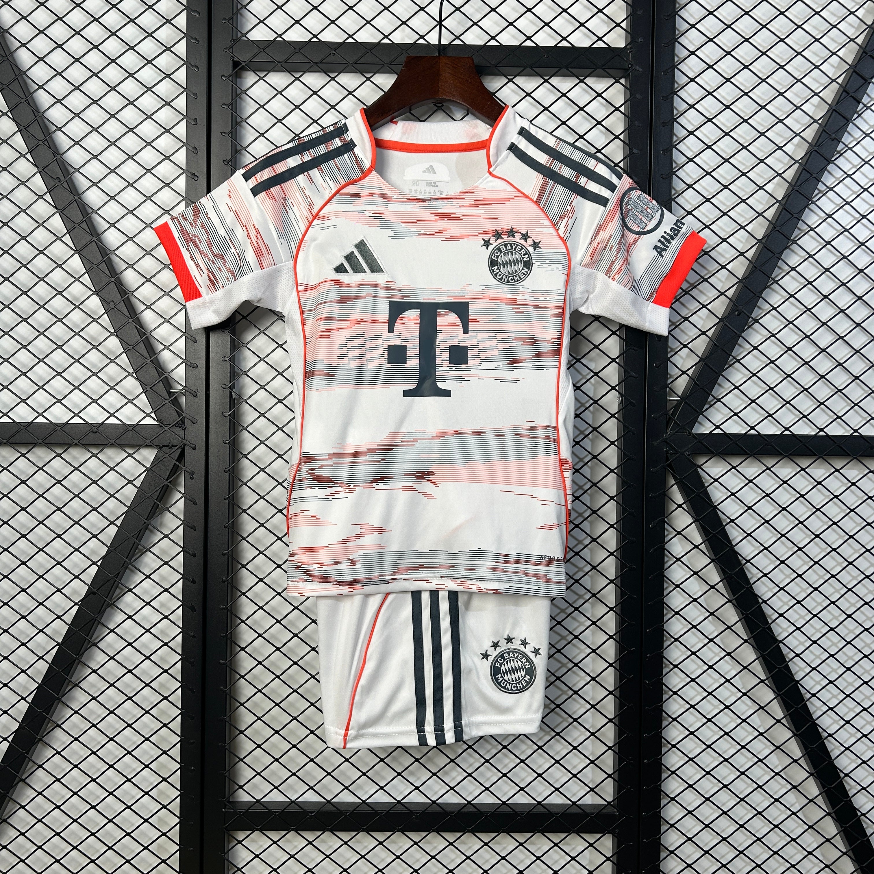 Kit Criança Bayer Munique Alternativa 2025/26