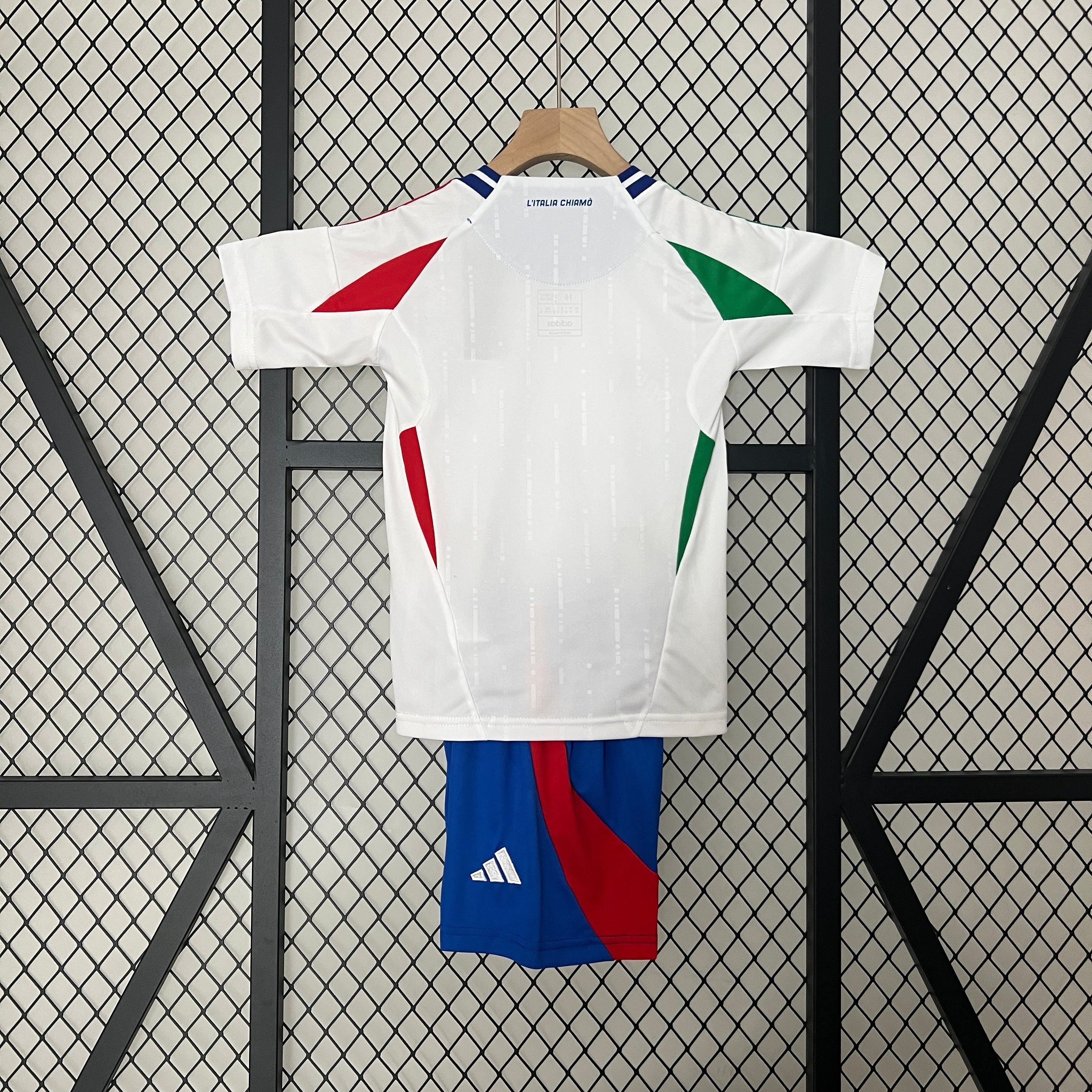 Kit Criança Itália Alternativo 2024