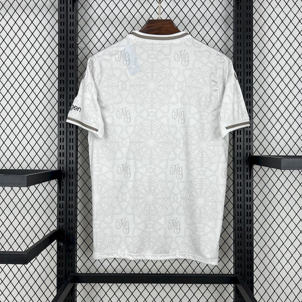 Camisola Nottingham Forest Alternativa 2025/26