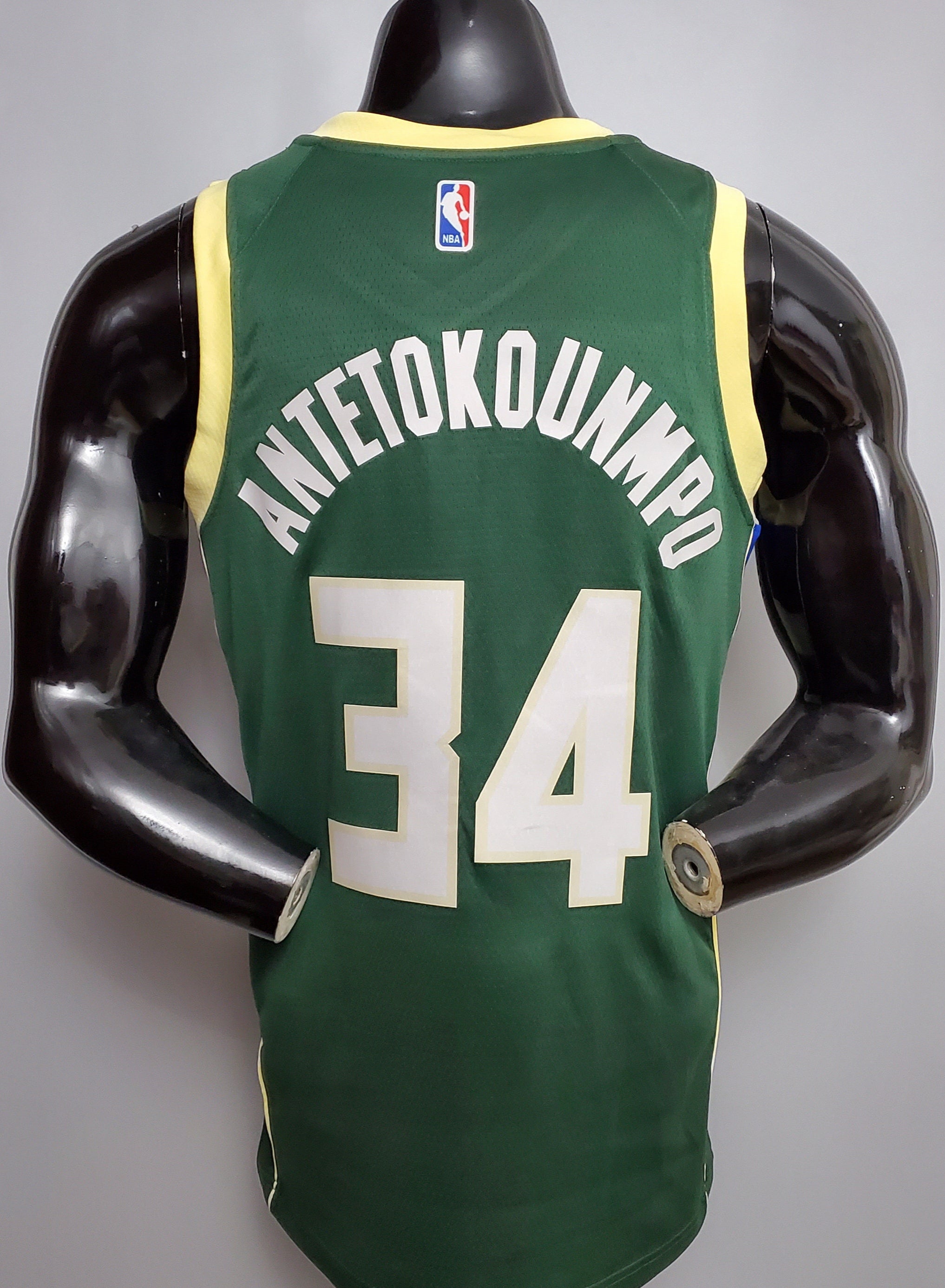 Milwaukee Bucks
