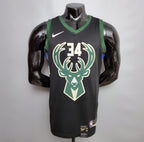 Milwaukee Bucks