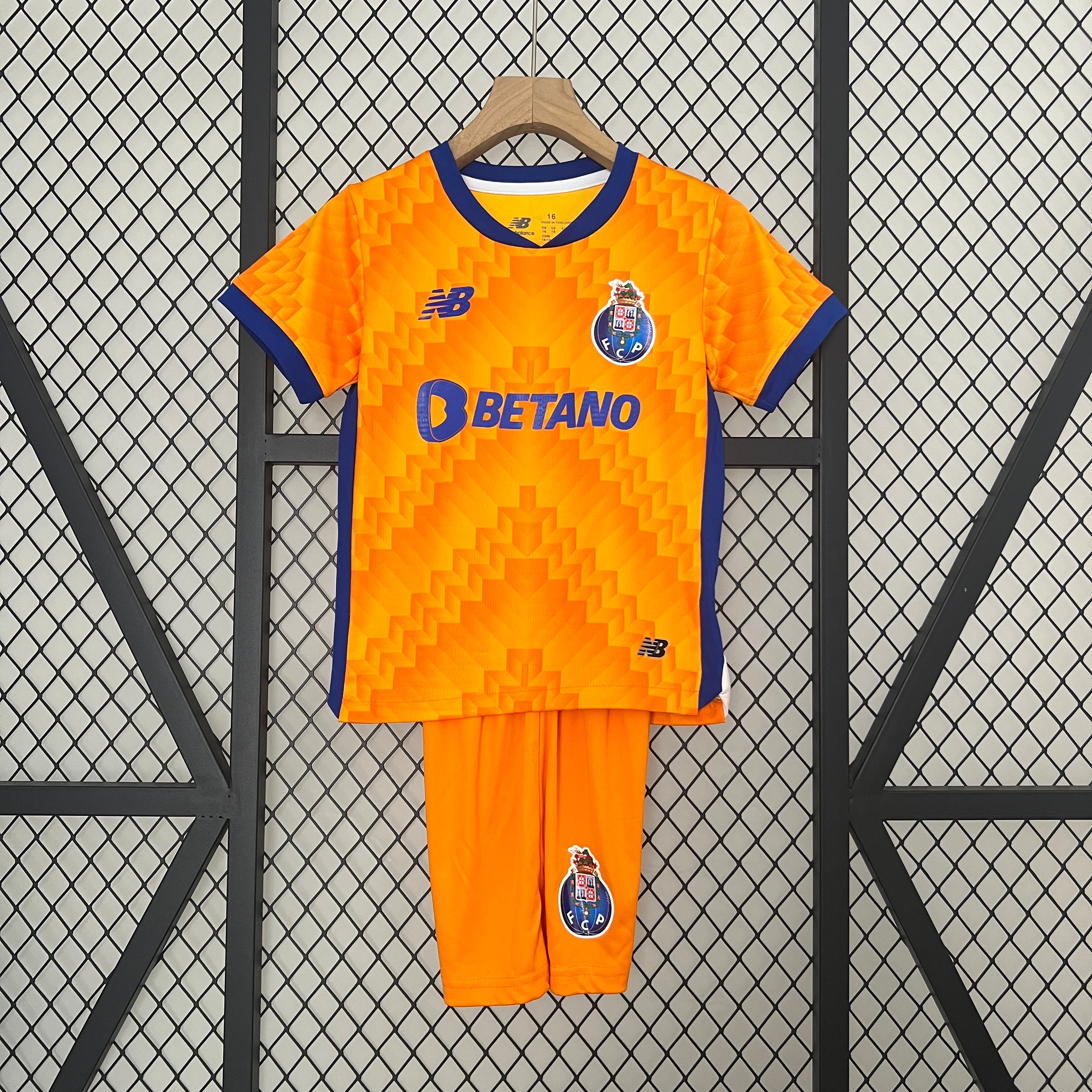 Kit Criança Porto Alternativo 2024/25