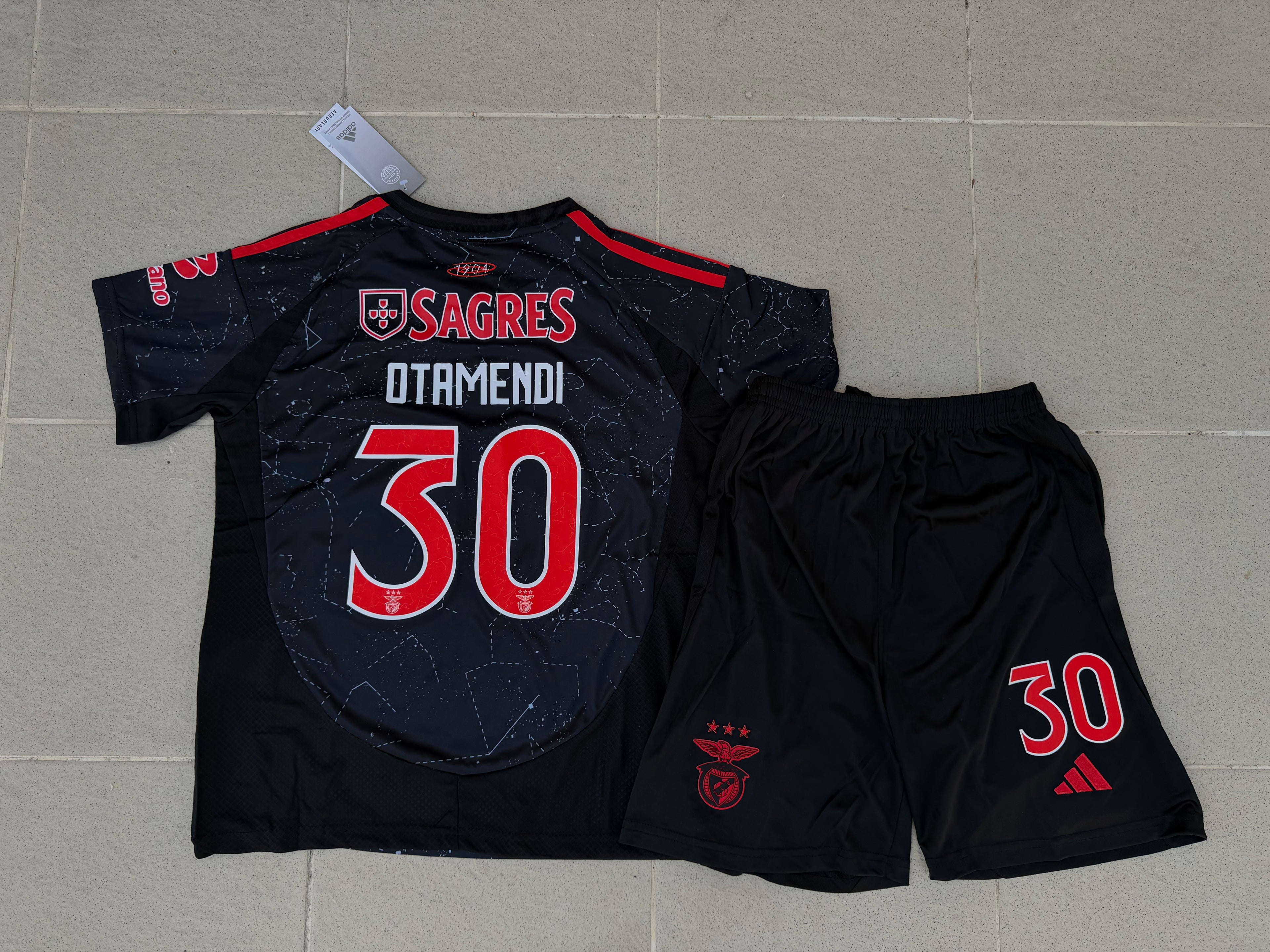 Kit Criança Benfica Alternativo Otamendi 24/25 - Entrega Rápida