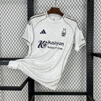 Camisola Nottingham Forest Alternativa 2025/26