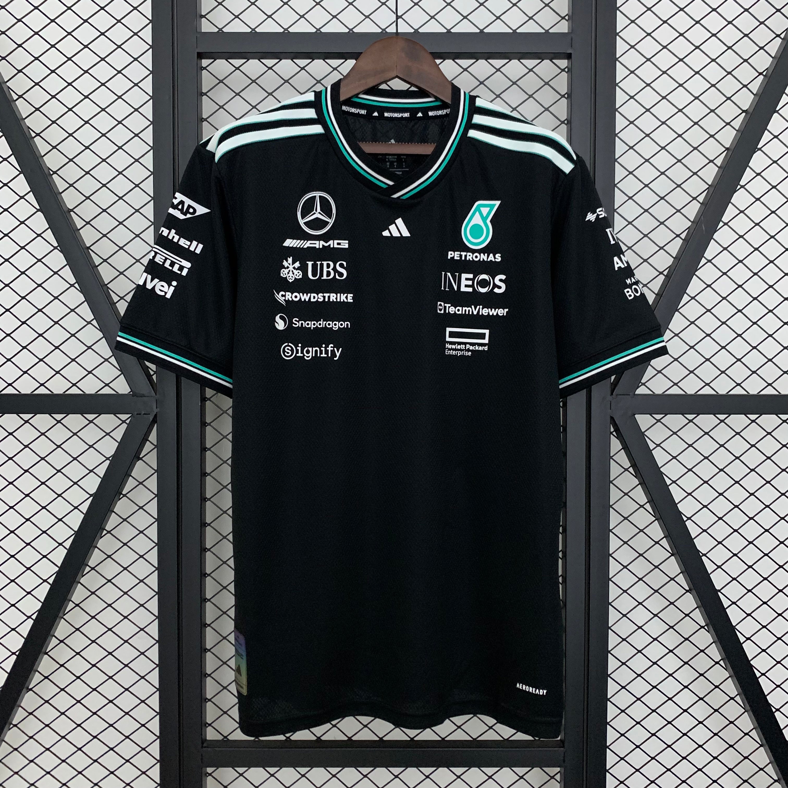 Camisola Mercedes 2025
