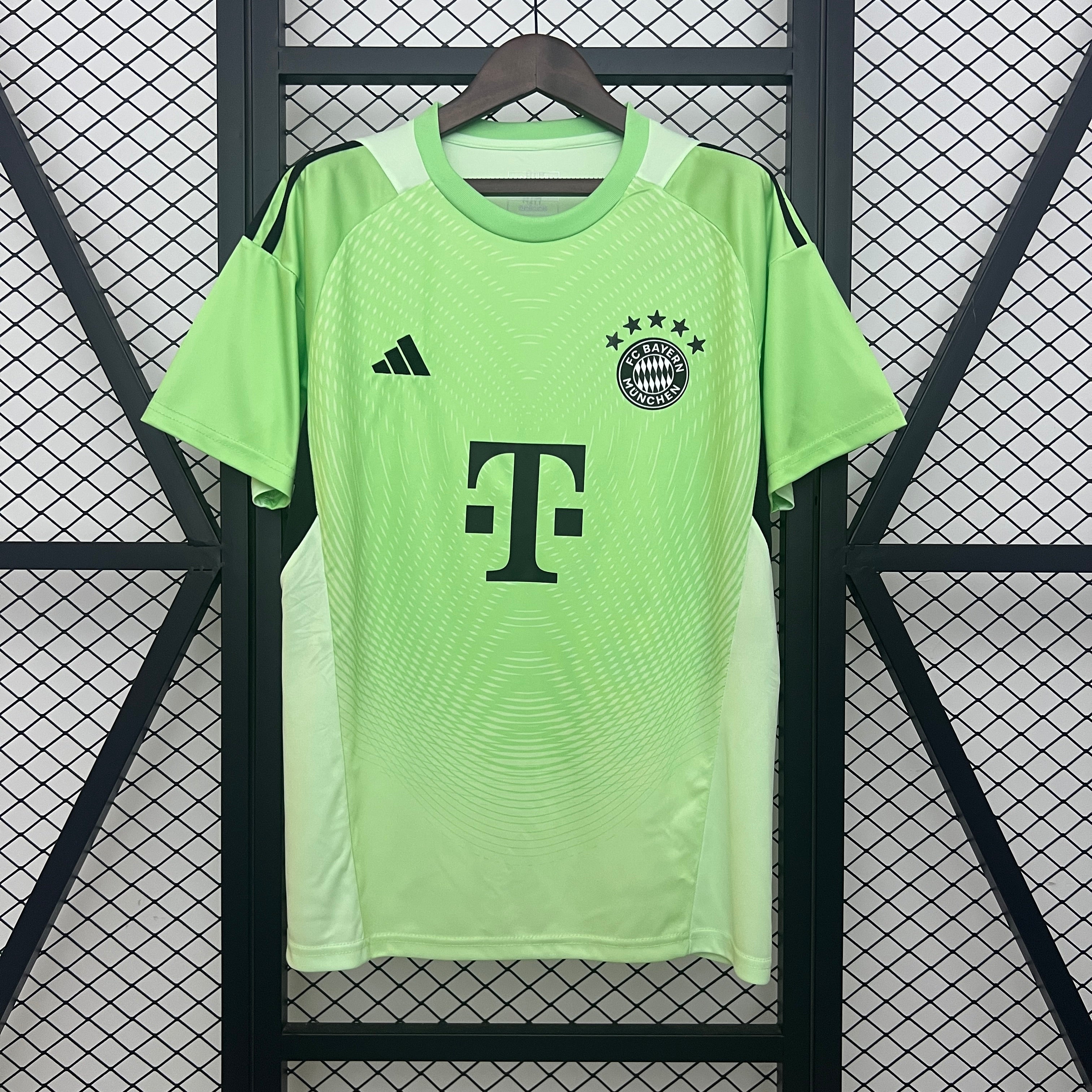 Camisola Bayern Munique Guarda-redes 2025/26