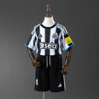 Kit Criança Newcastle Principal 2025/26